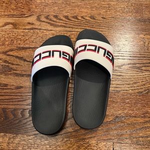 Gucci slides 100% authentic